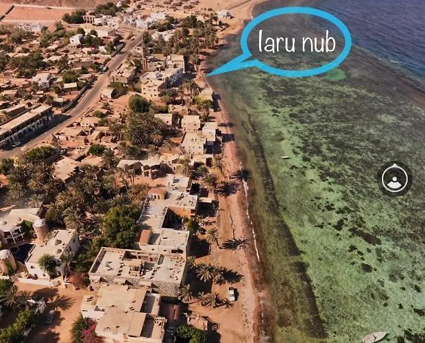 Room In Bb - Iaru Nub -